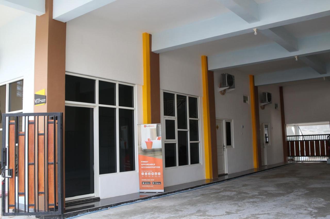 Reddoorz Syariah Near Suncity Mall Madiun Eksteriør billede